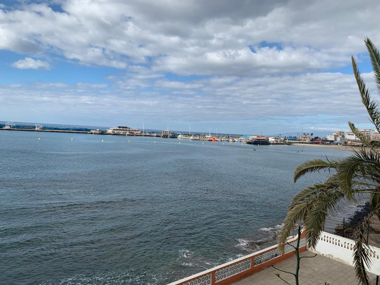 Paseo Maritimo, Los Cristianos Over The Sea Free Wifi Arona  Exterior photo